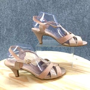 Ladies low heel sandal 8.5 W